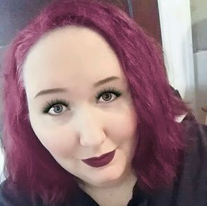 Meet your Posher, Jenette